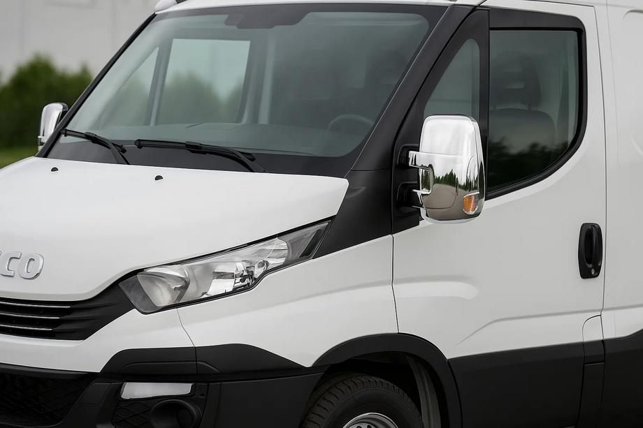 Iveco Daily 2014- Nakladki na Lusterka Chromowane (2 szt plastik) Image