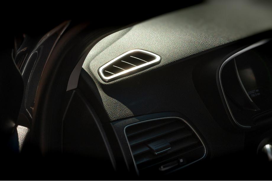 Renault Megane IV 2016-2025 Nakładka na nawiew wewnętrzny (2 szt, stal nierdzewna) Zdjęcia 3