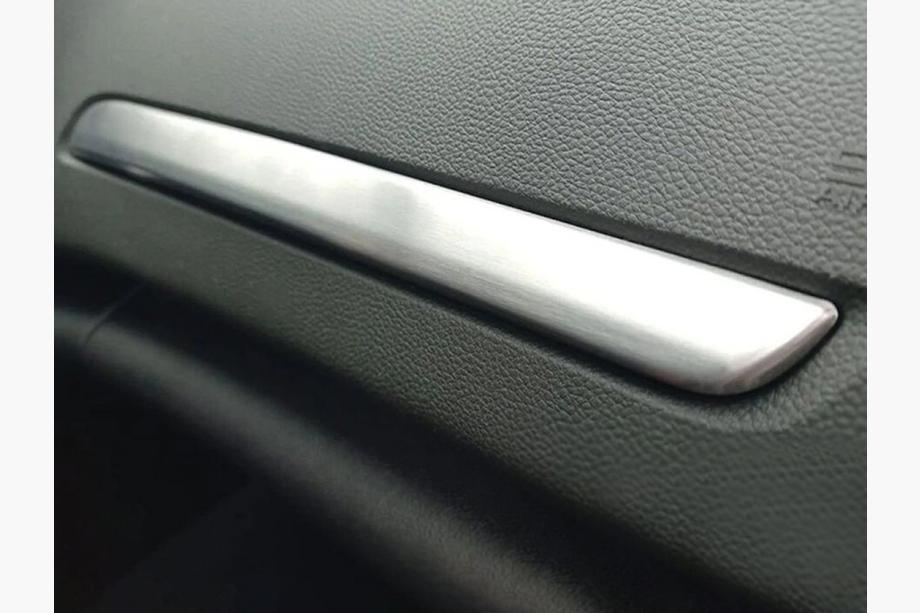 Renault Megane IV 2016-2025 Nakładka na deskę rozdzielczą wewnętrzna (1 szt, stal nierdzewna) Image