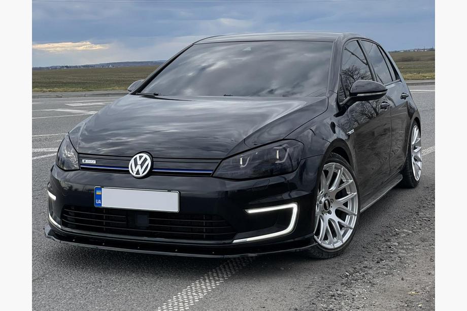Volkswagen Golf 7/E-Golf 2012-2020 Progi (Plastik ABS) Image