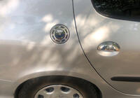 Peugeot 206 1998-2024 Chromowana nakładka na wlew paliwa (stal nierdzewna) zdjęcia 2