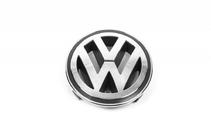 Volkswagen Passat B6 2006-2012 WYPRZEDAŻ! Przedni znaczek V2 (styl oryginalny) zdjęcia 1