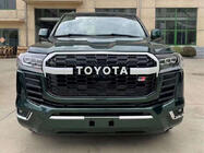 Toyota Land Cruiser 200 2007-2021 Zestaw restylingowy do LC 300 GR zdjęcia 3