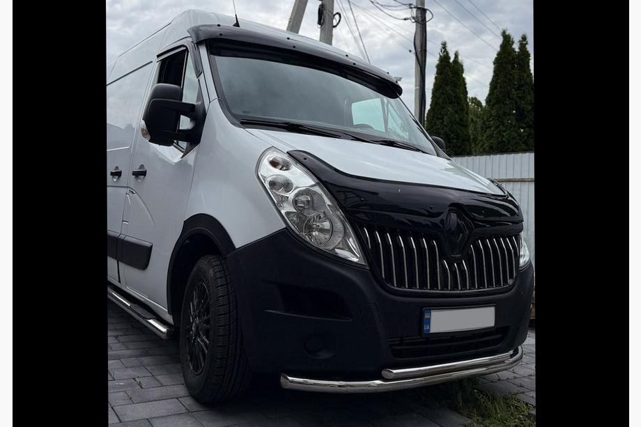 Renault Master 2011-2023 Daszek na przednia szybe V2 (czarny polysk, 5mm) Zdjęcia 6