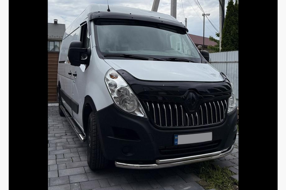 Renault Master 2011-2023 Daszek na przednia szybe V2 (czarny polysk, 5mm) Zdjęcia 7