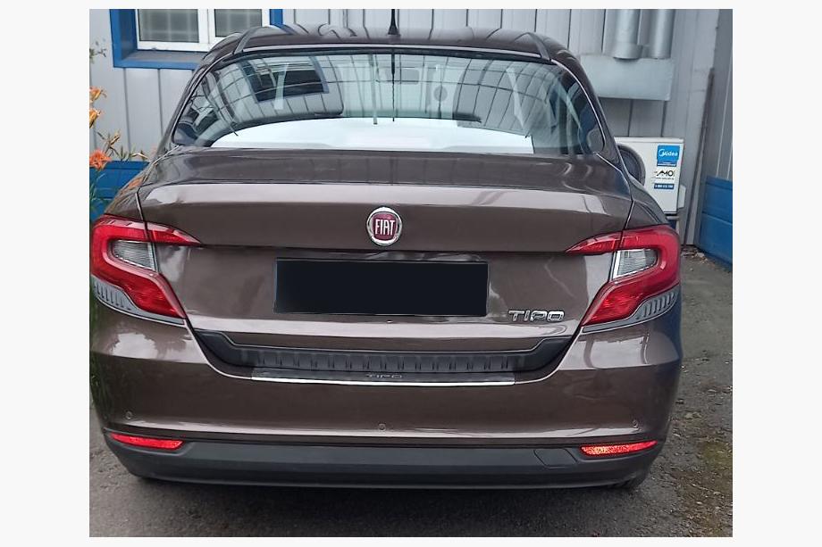 Fiat Tipo 2016- Listwa Pokrywy Bagaznika (3 szt, ABS) Image