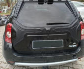 Dacia Duster 2008-2018 Plastikowa nakladka na klape bagaznika zdjęcia 4