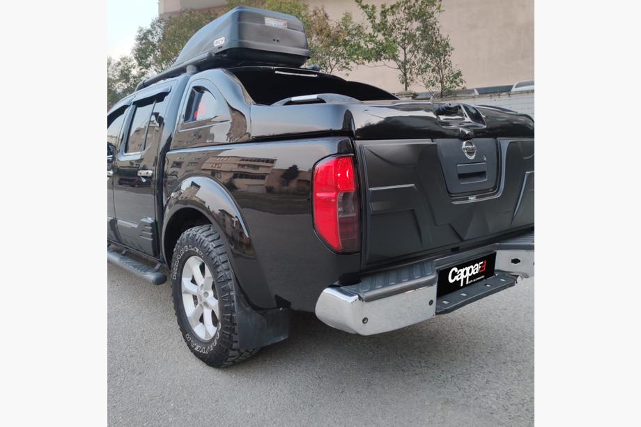 Nissan Navara 2006-2015 Nakladka na Klape Bagaznika (ABS) Zdjęcia 3