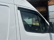 Mercedes Sprinter W907/W910 2018- Deflektory Okien (2 szt, Sunplex Sport) zdjęcia 6