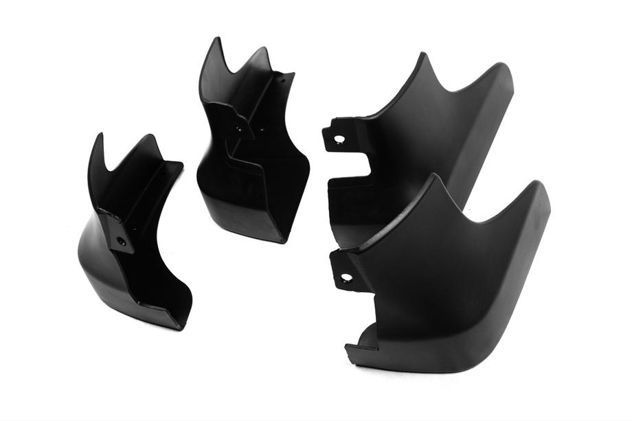 Infiniti G25/G35/37 (V36/CV36) 2006-2015 Chlapacze Premium (4 szt) Image