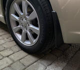 Subaru Legacy 2003-2009 Oryginalne chlapacze Premium 2006-2009 (4 szt.) zdjęcia 1
