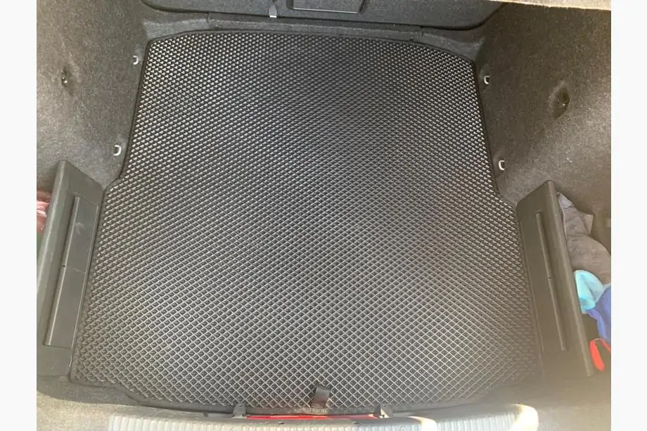 Skoda Octavia III A7 2013-2019 Dywanik bagażnika SD (EVA, Czarny) Image