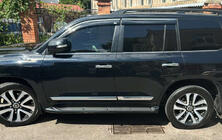 Toyota Land Cruiser 200 2007-2021 Deflektory szyb z listwą chromowaną (4 szt, Niken) zdjęcia 2