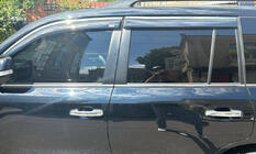 Lexus LX570/450d 2008-2022 Deflektory szyb z listwą chromowaną (4 szt, Niken) zdjęcia 1