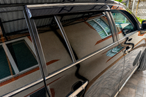 Toyota Highlander 2008-2013 Deflektory szyb z listwą chromowaną (4 szt, Niken) zdjęcia 7