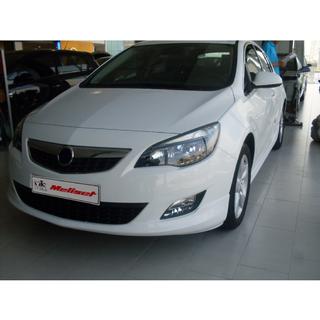 Przednia dolna dokładka 2010-2012 (zagruntowana do malowania) Opel Astra J 2009-2015 zdjęcia 4