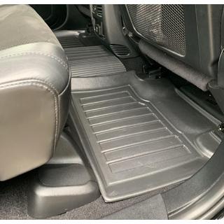 Dywaniki gumowe Stingray 3D (5 szt, poliuretan) Jeep Grand Cherokee WK2 2010-2021 zdjęcia 4