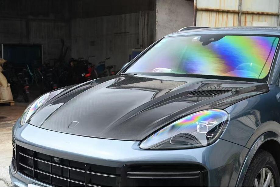 Porsche Cayenne 2018- Maska (Carbon) Zdjęcia 3