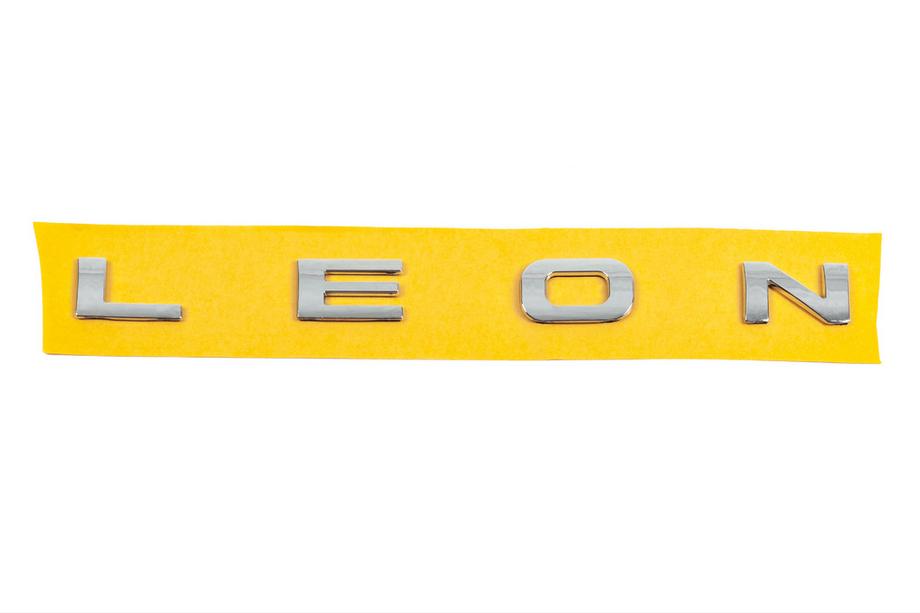 Seat Leon 2013-2020 Napis Leon 2013-2020 1p0853687739 (278mm x 25mm) Image