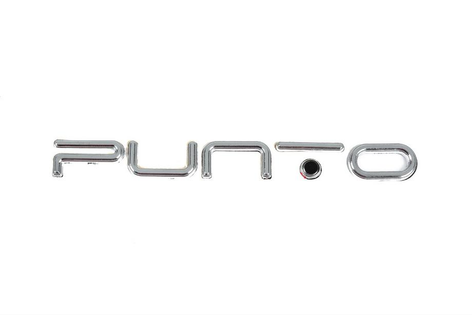 Fiat Punto Grande/EVO 2006-2018 Napis Punto do EVO (czarna kropka, 2037b) Image