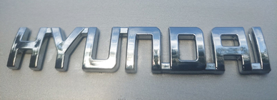 Hyundai Napis Hyundai (10.0cm x 1.5cm) zdjęcia 3