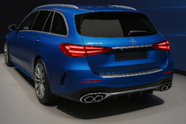 Mercedes C-class W206 2022- Nakładka na tylny zderzak Carmos mat (SW, stal nierdzewna) zdjęcia 1