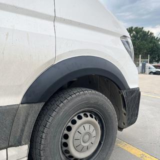 Szerokie nakładki na nadkola (4 szt, czarne) Volkswagen Crafter 2016- zdjęcia 1