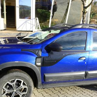 Górne Listwy Drzwiowe (4 szt) Dacia Duster 2018-2024 zdjęcia 2