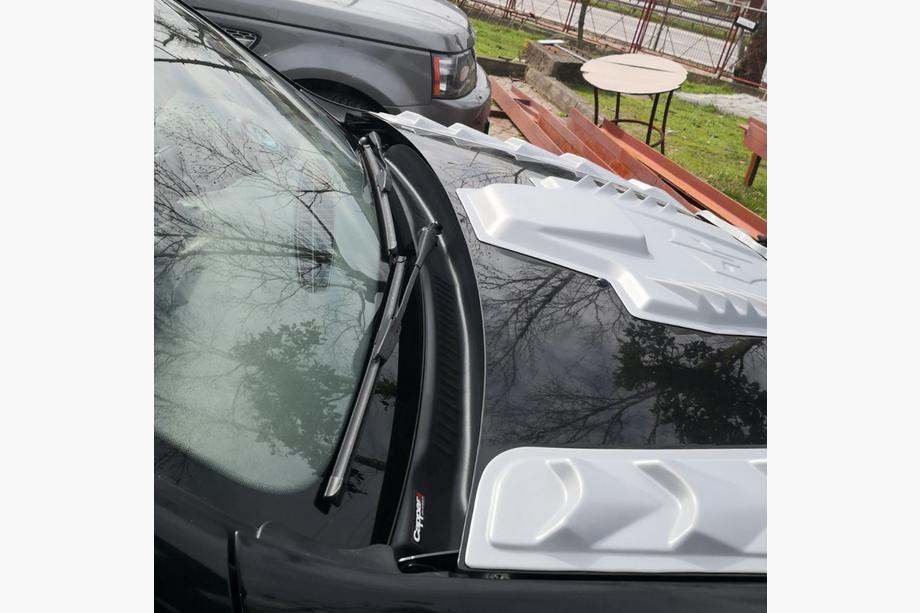 Renault Duster 2008–2017 Nakładka na podszybie (ABS) Image