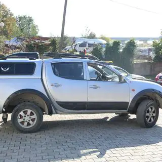 Poszerzenia nadkoli (EuroCap) Mitsubishi L200 2006-2015 zdjęcia 2