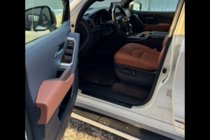 Toyota Land Cruiser 200 2007-2021 Zestaw ulepszenia wnętrza do LC300 zdjęcia 5