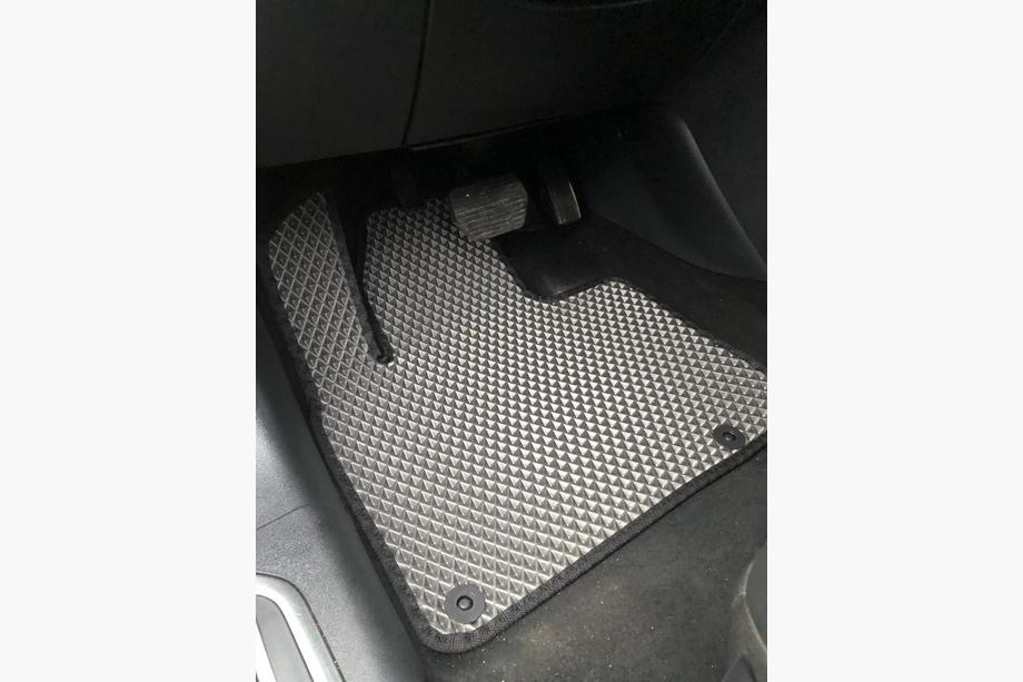 Citroen C-5 2008-2017 Dywaniki EVA (czarne) Zdjęcia 1