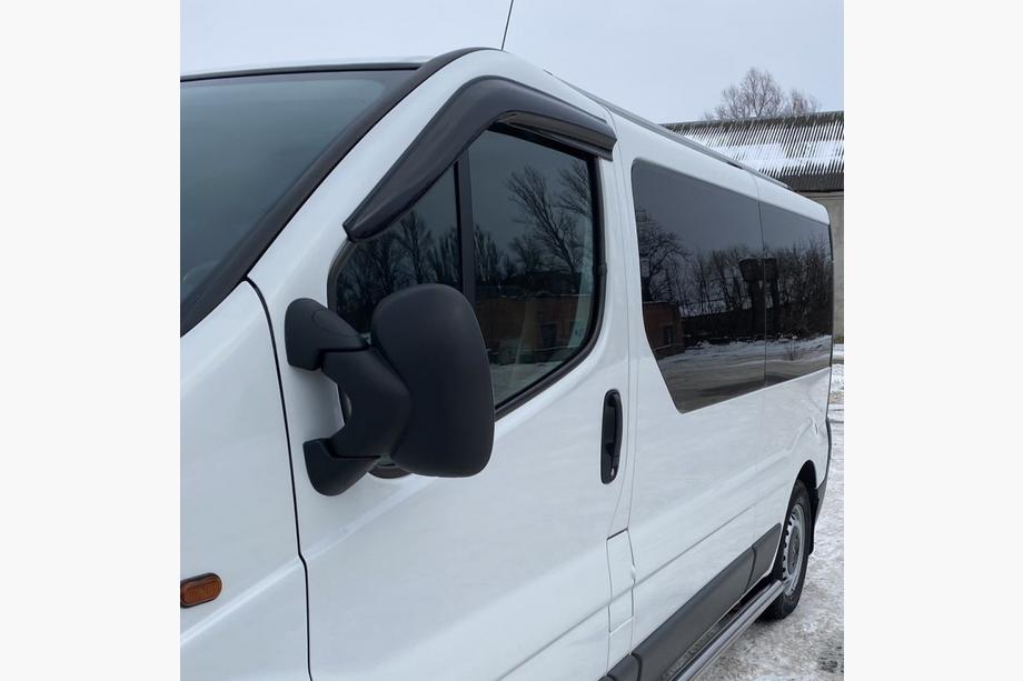 Opel Vivaro 2001–2015 Deflektory Okien (2 szt., EuroCap) Image