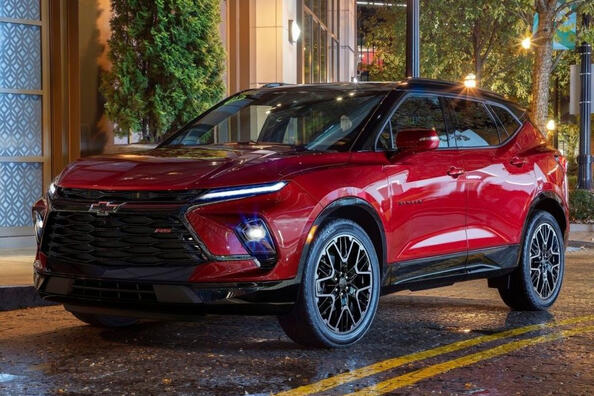 Recenzja zaktualizowanego crossovera Chevroleta Blazera