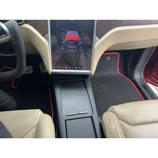 Dywaniki EVA (czarne) Tesla Model X 2015- zdjęcia 4