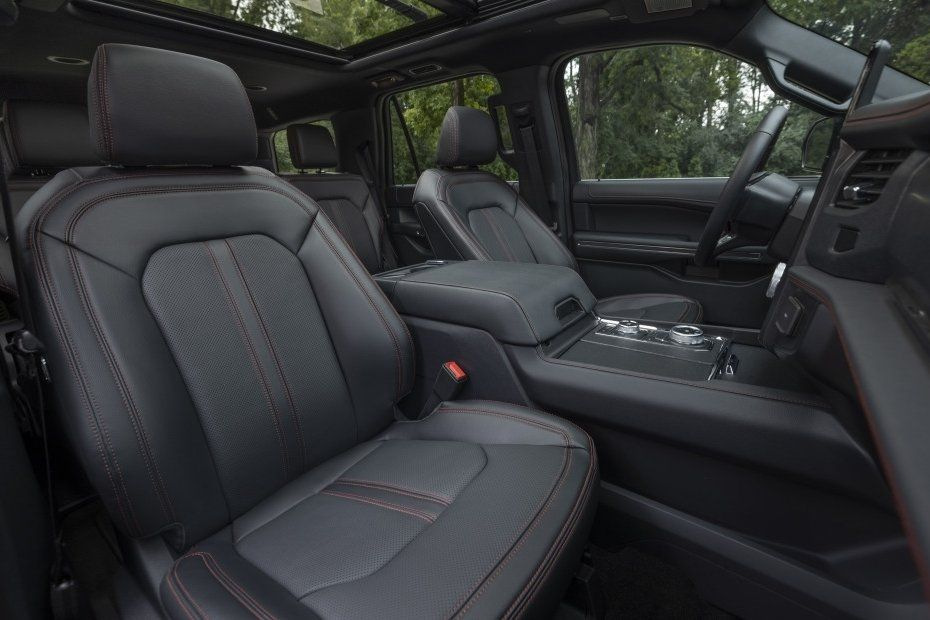 Odnowiony SUV Ford Expedition czwartej generacji