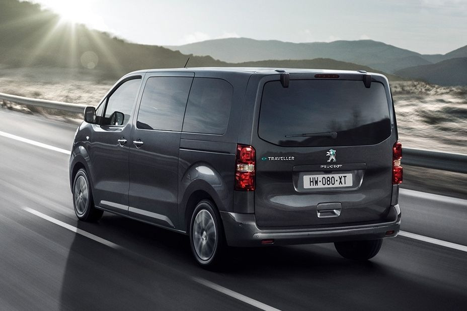 Recenzja elektrycznego minivana Peugeot e-Traveller