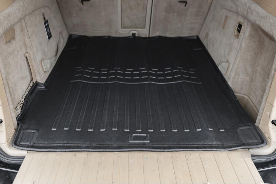 BMW X5 E70 2007-2013 Mata bagażnika Stingray 3D Image