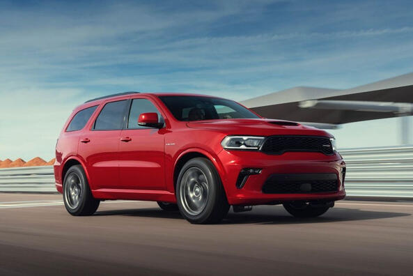 Recenzja wyczynowego crossovera Dodge Durango