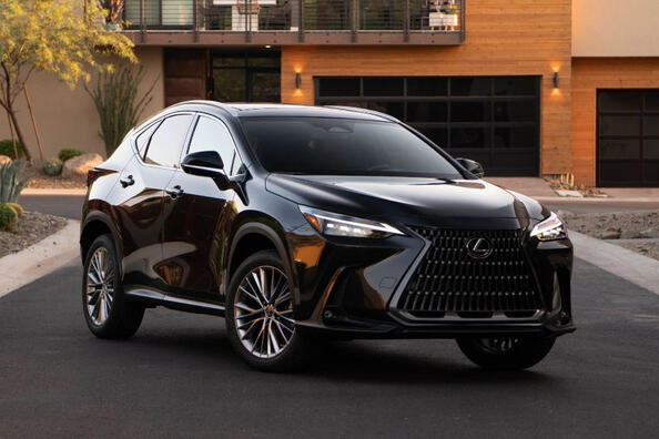 Recenzja drugiej generacji crossovera Lexusa NX