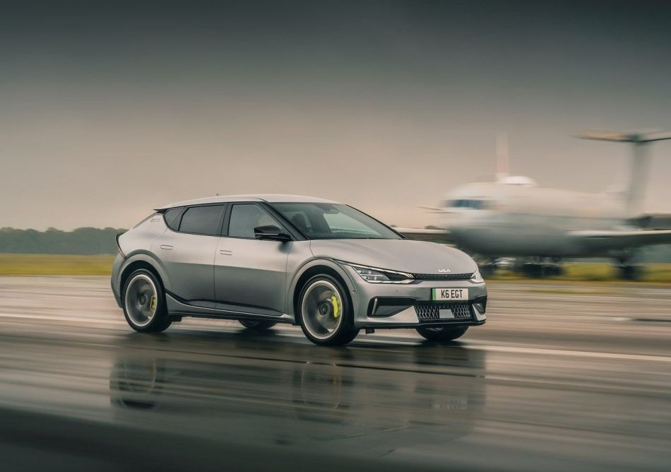 Recenzja elektrycznego crossovera z napędem na wszystkie koła o mocy 585 koni mechanicznych - KIA EV6 GT
