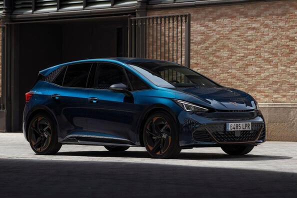Recenzja elektrycznego hatchbacka Cupra Born