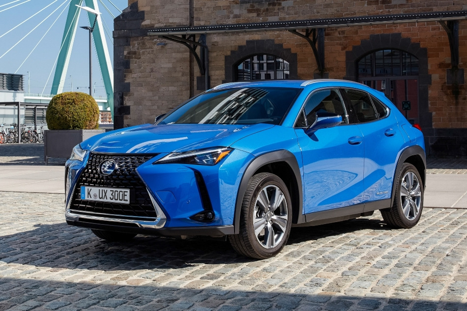 Lexus UX 300e: recenzja pierwszego elektrycznego samochodu japońskiej marki