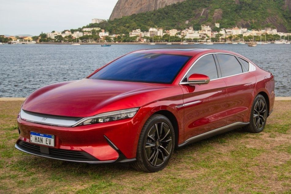 Recenzja flagowego elektrycznego sedana BYD Han EV