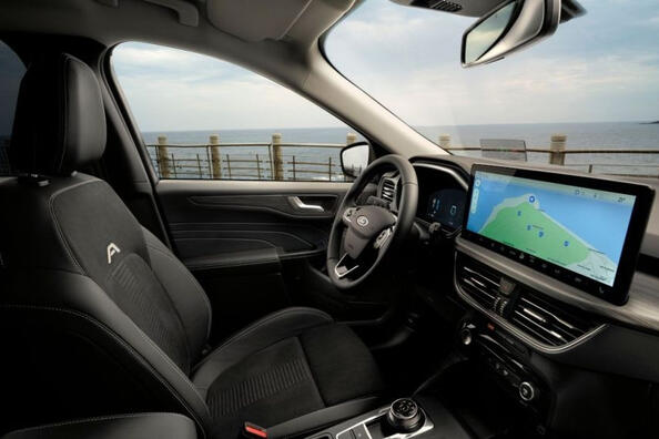 Ford Kuga 2024: unowocześniony design i technologia Zdjęcie 6