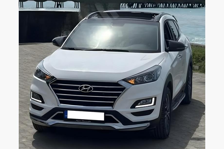Hyundai Tucson TL 2016-2021 Nakładki na Lusterka BMW-Style (2018-2020, 2 szt.) Zdjęcia 5