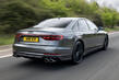 Zaktualizowany sportowy sedan Audi S8 zdjęcia 4