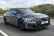Zaktualizowany sportowy sedan Audi S8 zdjęcia 2