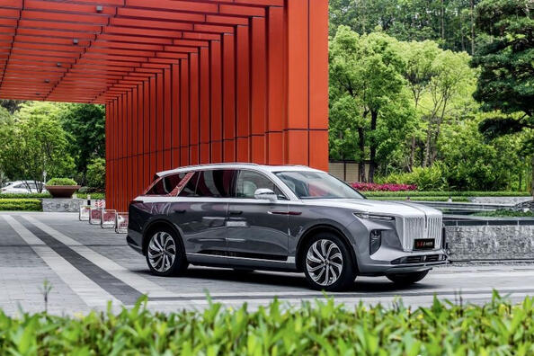 Hongqi E-HS9: luksusowy samochód elektryczny z Chin