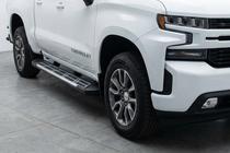 Chevrolet Silverado 2019- Progi Boczné Sunrise (2 szt., Aluminium) zdjęcia 1